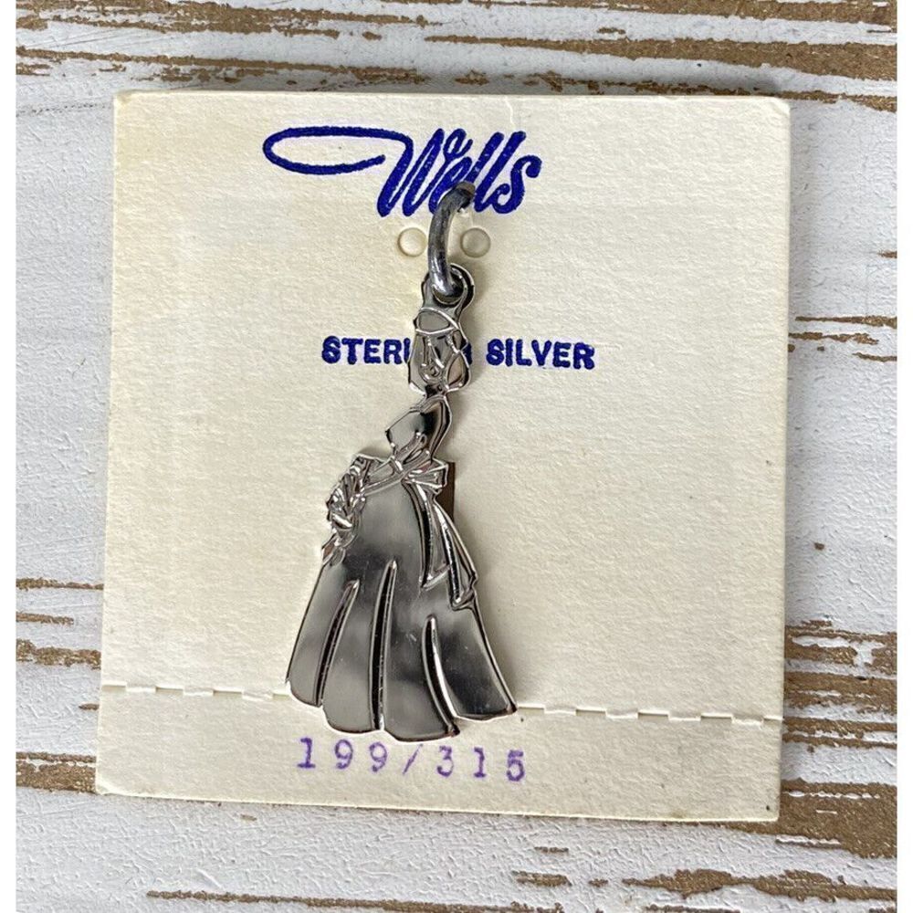 Vintage Wells Sterling Silver 925 Bride Walking Aisle Wedding Marriage Charm J11